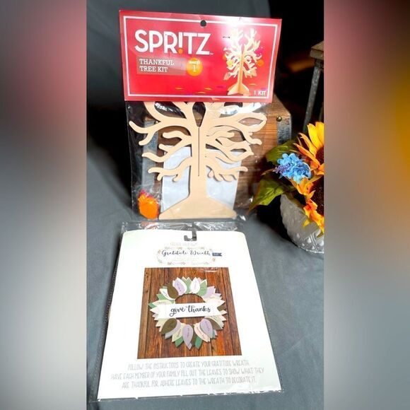 🎉🎉HOST PICK🎉🎉 2 NEW! Creative Craft Kits for Thanksgiving Activities & D… - Picture 1 of 8